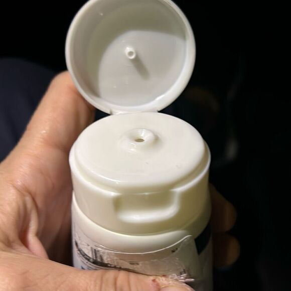 Freash & Fruity Pink Glow Diamond Wash 150Ml. NEW - Picture 4 of 8